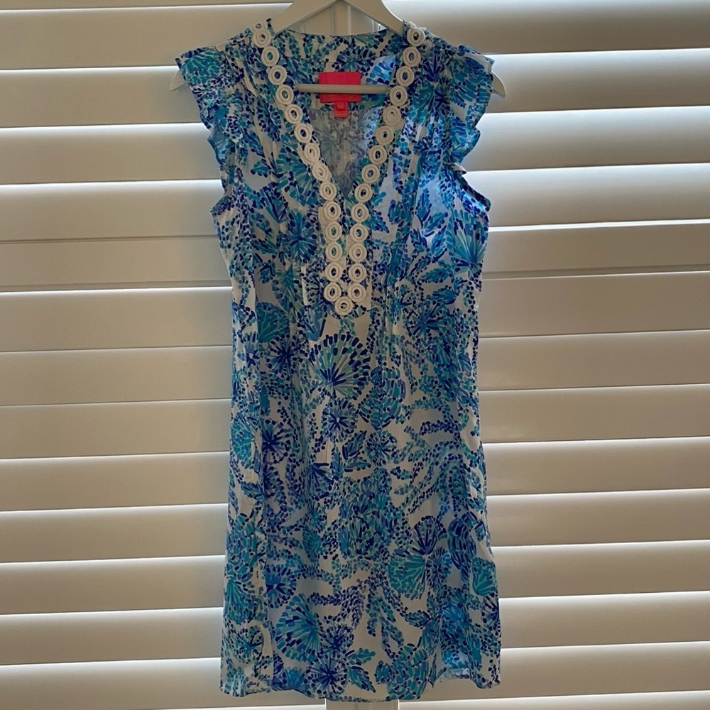 Lilly Pulitzer Blue and White Floral Dress